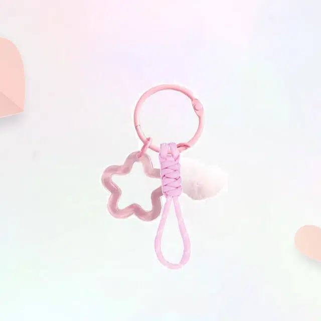 卡莱茵 【镂空五角星】 甜美俏皮可爱毛球包包轻奢文艺小众时尚#好运 尼龙 挂件 男女同款情侣款