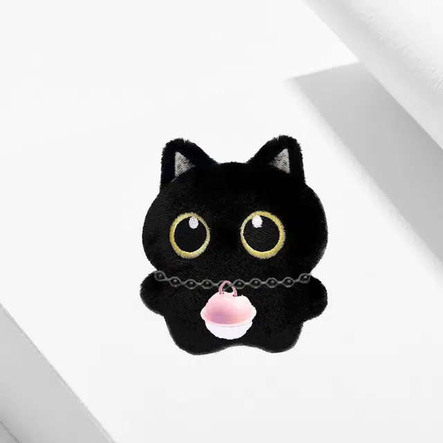 卡莱茵 小煤球猫咪粉铃铛创意公仔  潮流软萌百搭 小书包背包挂饰 #好运 毛绒 挂件 男女同款情侣款