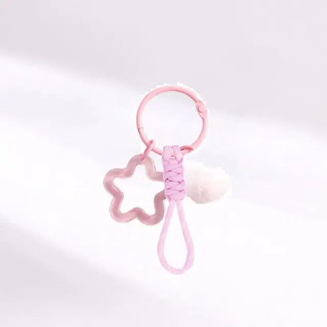 卡莱茵 【镂空五角星】 甜美俏皮可爱毛球包包轻奢文艺小众时尚#好运 尼龙 挂件 男女同款情侣款