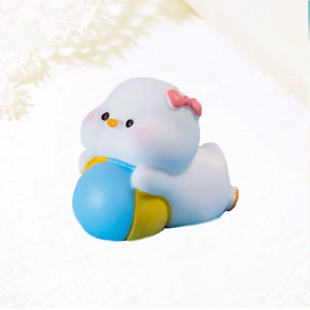 卡莱茵 卡莱茵 苔藓微景观创意夏日沙滩可爱小鸭子公仔梦里装饰品配件桌面车载 树脂 挂件 男女同款情侣款