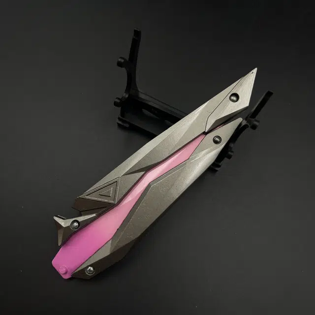 龙智优 奇点蝴蝶刀  合金甩刀可折叠 其他静态模型