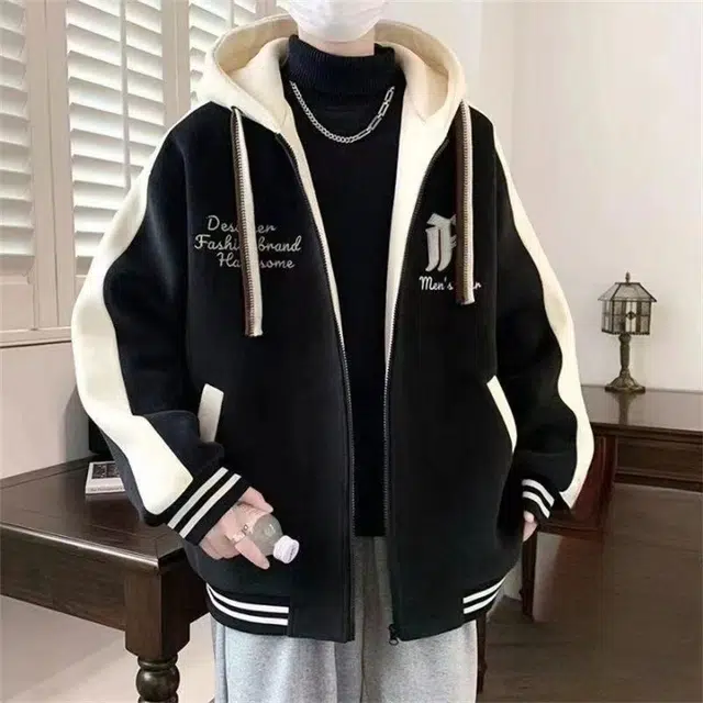 M-8XLLQMVB ins