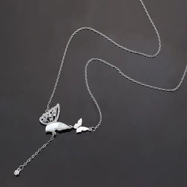 925