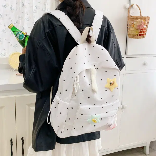 蔻蒂熊 氛围书包大学生高中生百搭碎花初中生小众设计少女背包可爱波点大容量 尼龙布 双肩包 常规 白色/黑色/红色