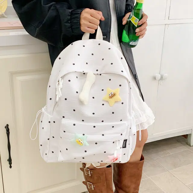 蔻蒂熊 氛围书包大学生高中生百搭碎花初中生小众设计少女背包可爱波点大容量 尼龙布 双肩包 常规 白色/黑色/红色