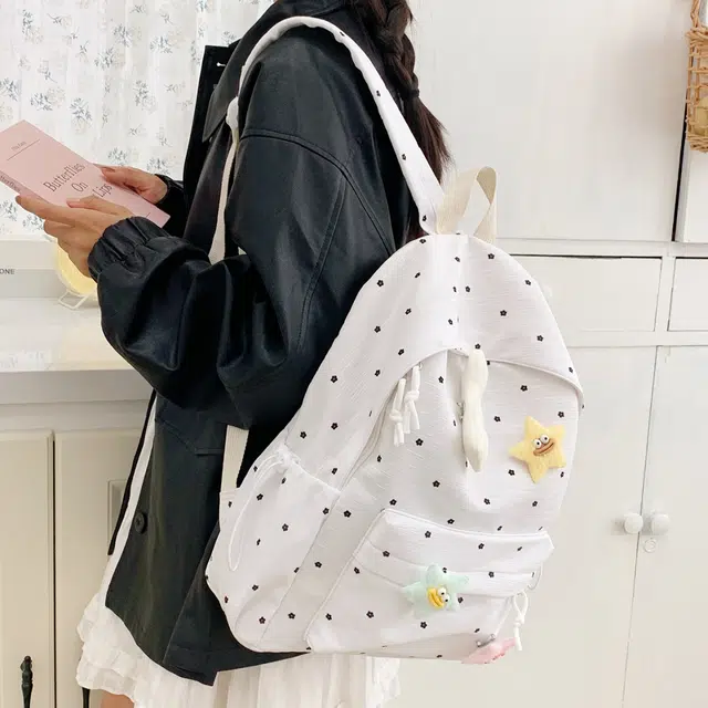 蔻蒂熊 氛围书包大学生高中生百搭碎花初中生小众设计少女背包可爱波点大容量 尼龙布 双肩包 常规 白色/黑色/红色