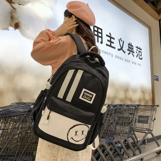 蔻蒂熊 学院风初高中学生上课书包韩版简约撞色百搭背包大容量通勤 尼龙布 双肩包 常规 青少年 白色/黑色/红色/紫色/卡其色/蓝色