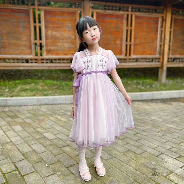 十月妈咪 拼色花卉刺绣方领收腰荷叶袖短袖网纱连衣裙汉服 夏 儿童款