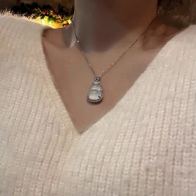 凤庙珠宝 小葫芦 福禄双全新中式平安转运吉祥如意闪耀小花精致甜美锁骨 玉髓 项链 男女同款情侣款