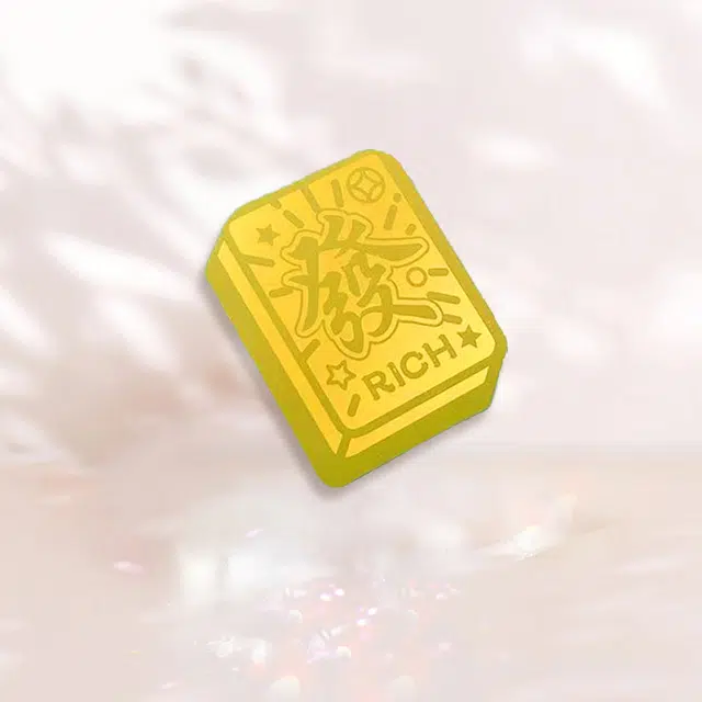 999