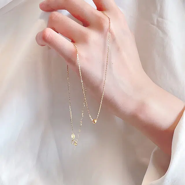 凤庙珠宝 简约亮面转运珠 精致浪漫小众小金豆小金珠吊坠 极简百搭温柔锁骨链 素链 项链 女款 礼盒礼物