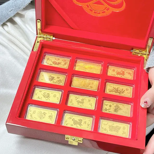 凤庙珠宝 龙年十二生肖纪念黄金摆件商务收藏品增值储蓄复古新中式国潮生肖本命年 足金 投资类 金条金币 男女同款情侣款 礼盒