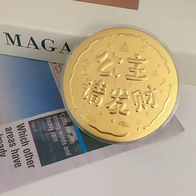 凤庙珠宝 黄金公主请发财 一起暴富招财纳福精致国潮摆件 新中式复古收藏储蓄增值纪念 足金 一口价 挂件 男女同款情侣款