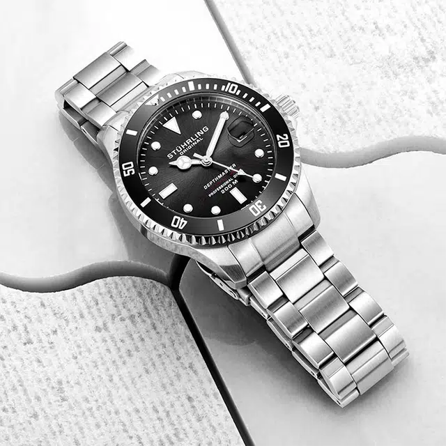 STUHRLING 42 883.01black