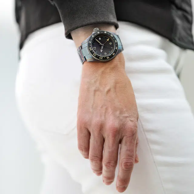 300GMT000.001-24.NE