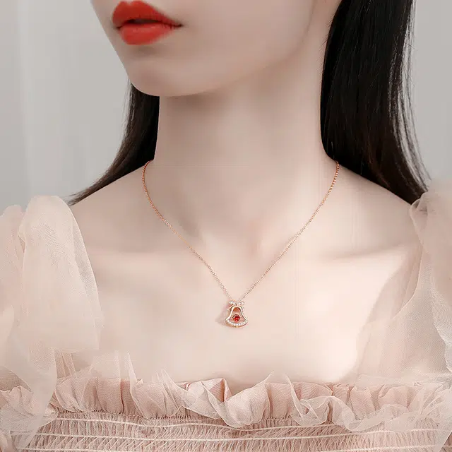 S925