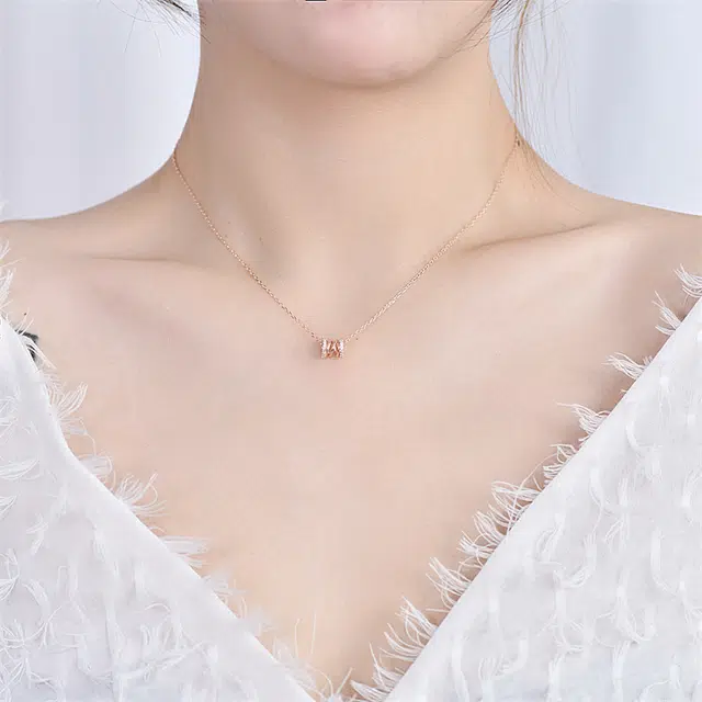 S925