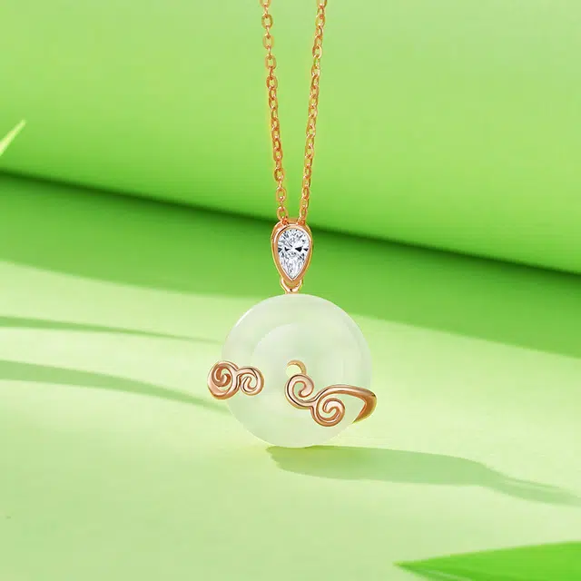 好银坊 新中式祥云平安扣高级水#好运 玉髓 项链 女款