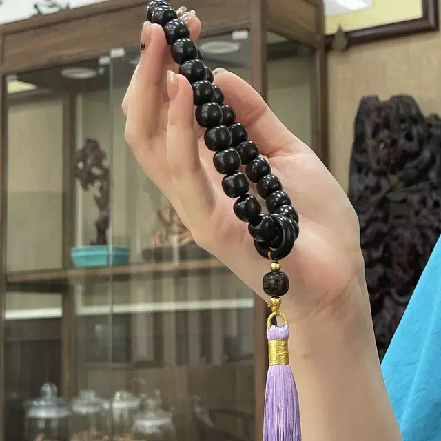 凯真 新中式六字箴言转运珠跑环路路通文玩流苏款手持念珠盘玩串 木作 手串 男女同款情侣款 黑檀 礼盒装