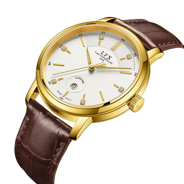 老凤祥 至爱·永恒 时尚潮流 石英机芯 牛皮表带 国表 男女同款 金色表盘