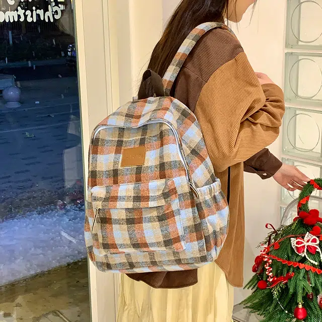 泰迪珍藏 腊肠狗格子书包女生卡通可爱少女背包日系初中高中大学生包女 布 双肩包 女款 多色