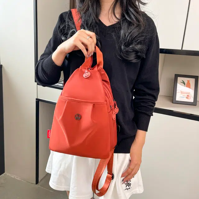 泰迪珍藏 日常通勤 尼龙 胸包 常规 女款 多色