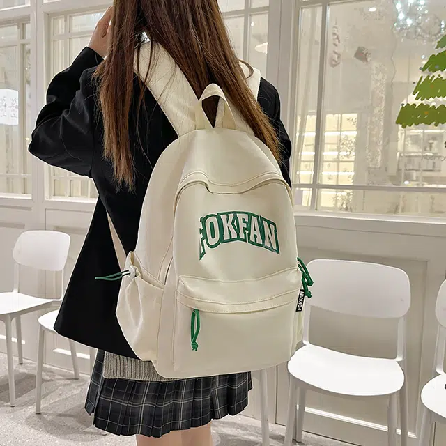 泰迪珍藏 初中生韩系学院风旅游轻便中学生百搭背包 尼龙 双肩包 女款 多色