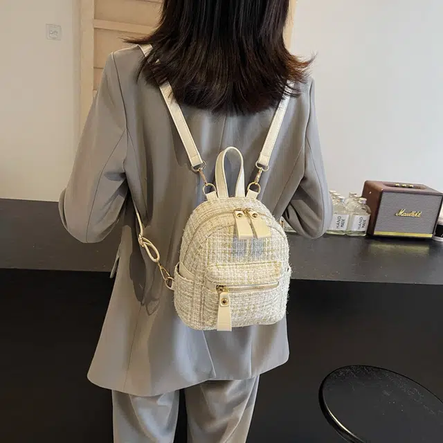 泰迪珍藏 小巧精致金丝呢子小香风时尚百搭简约 布 双肩包 女款 白色/黑色