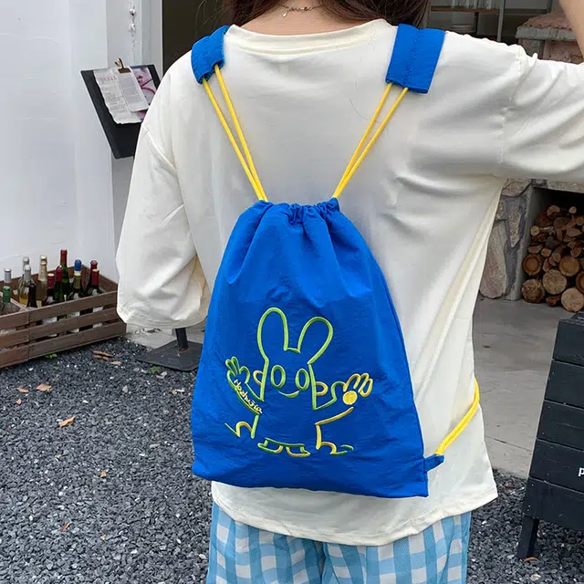 泰迪珍藏 可爱卡通刺绣抽绳甜酷韩系束口运动旅游 尼龙 双肩包 女款 多色
