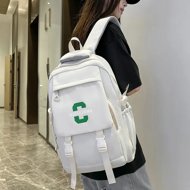 泰迪珍藏 经典复古休闲百搭 尼龙 双肩包 常规 男女同款情侣款 多色