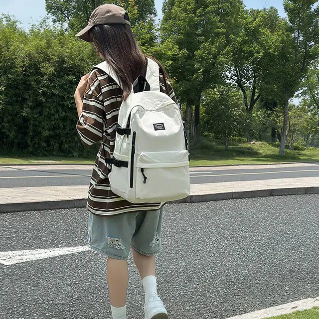 泰迪珍藏 韩版书包大学生大容量高中初中生中学生背包 尼龙 双肩包 男女同款情侣款 乳白色/灰色/卡其色/黑色