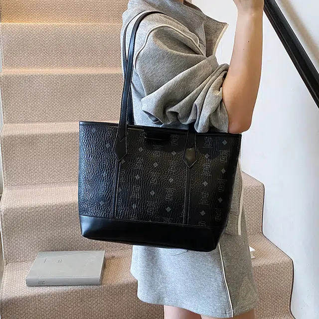 PU Tote