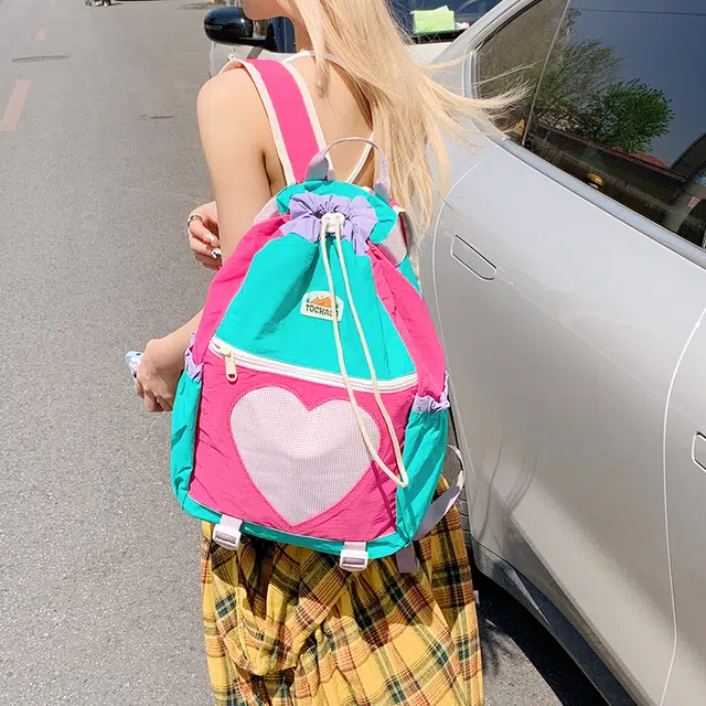 泰迪珍藏 轻便桃心设计百搭 尼龙布 双肩包 常规 女款 多色