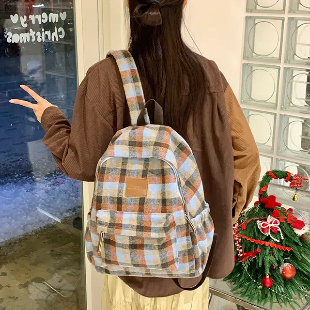 泰迪珍藏 腊肠狗格子书包女生卡通可爱少女背包日系初中高中大学生包女 布 双肩包 女款 多色
