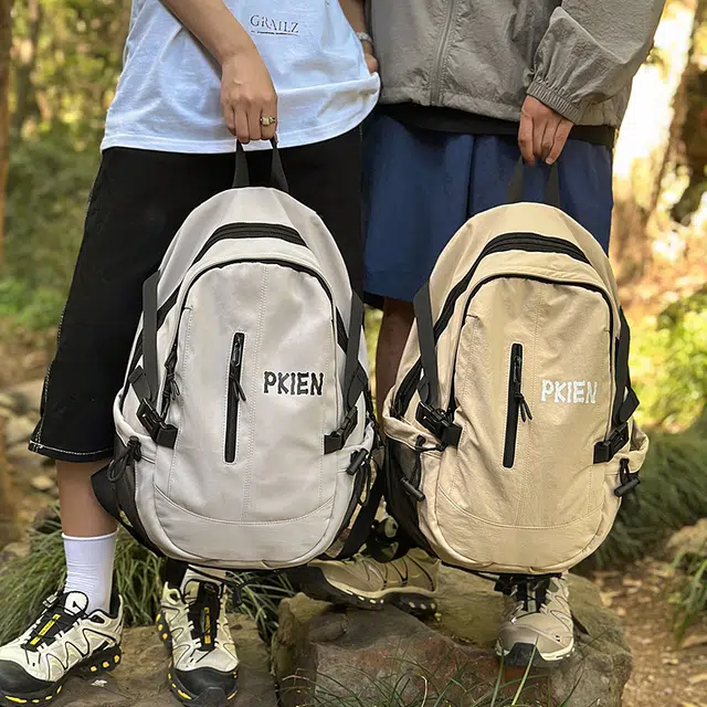泰迪珍藏 简约百搭字母潮流 尼龙 书包背包双肩包 男女同款情侣款 多色