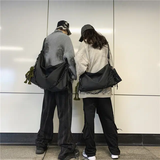 泰迪珍藏 工装机能风时尚百搭街头潮酷 尼龙 斜挎单肩包 男女同款情侣款 黑色