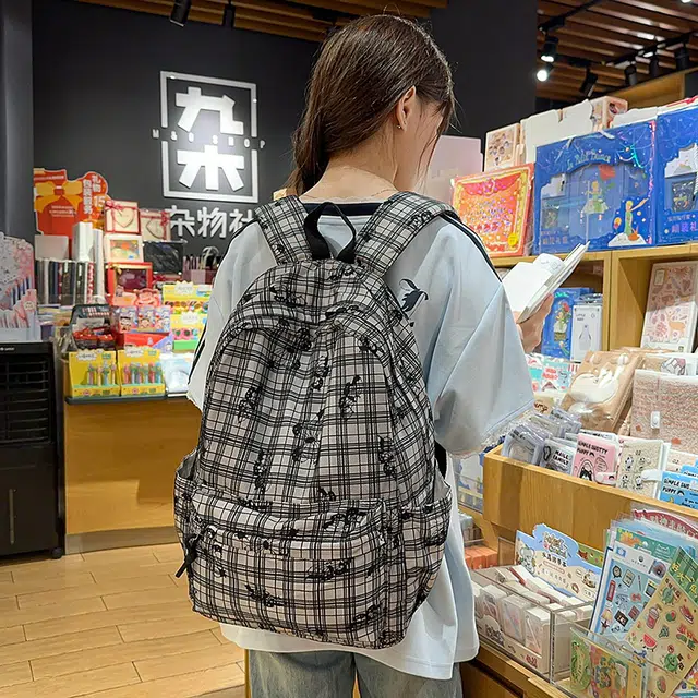 泰迪珍藏 高颜值碎花轻便通勤 提花面料 双肩包 女款 多色