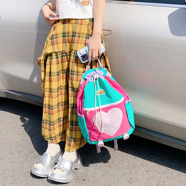 泰迪珍藏 轻便桃心设计百搭 尼龙布 双肩包 常规 女款 多色