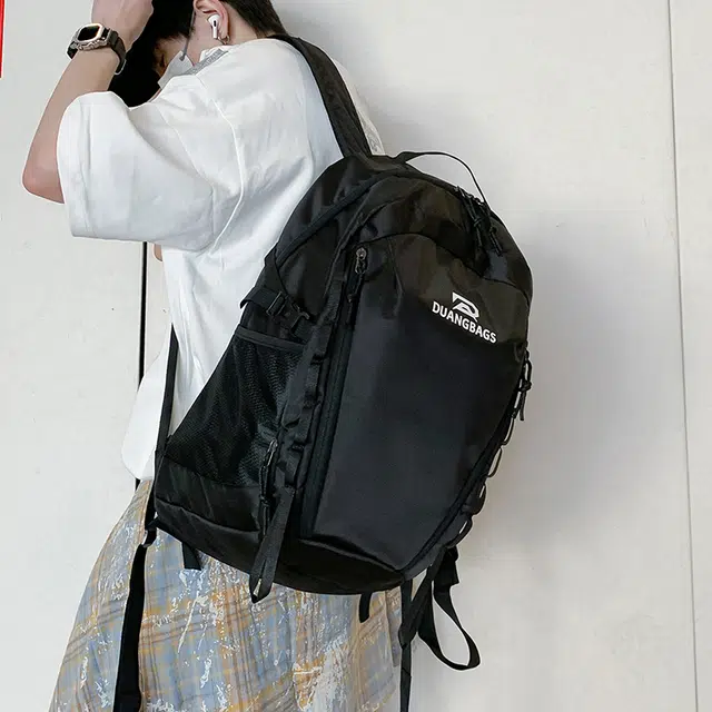 泰迪珍藏 轻便背包大容量旅行初中生高中大学生登山书包 牛津布 双肩包 男女同款情侣款 米白色/深灰色/黑色