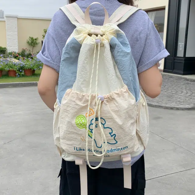 泰迪珍藏 撞色简约抽绳设计百搭 塔丝隆 背包双肩包 女款 多色