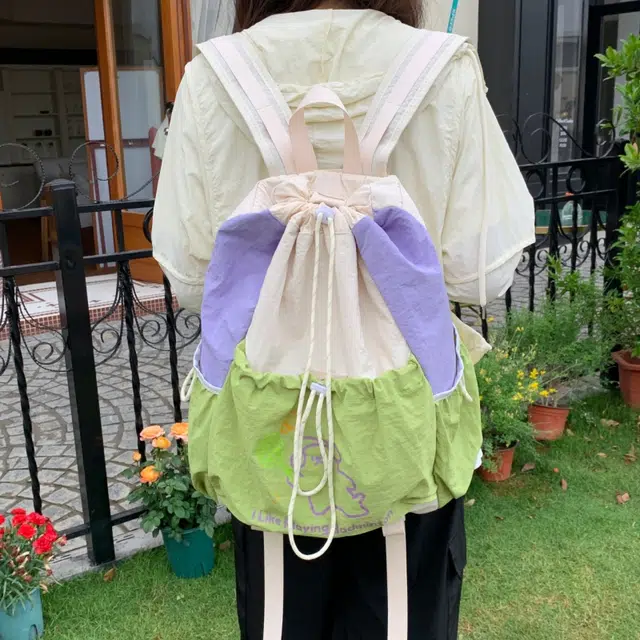 泰迪珍藏 撞色简约抽绳设计百搭 塔丝隆 背包双肩包 女款 多色