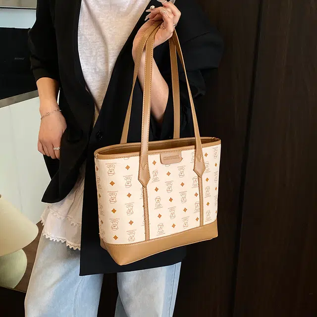 PU Tote