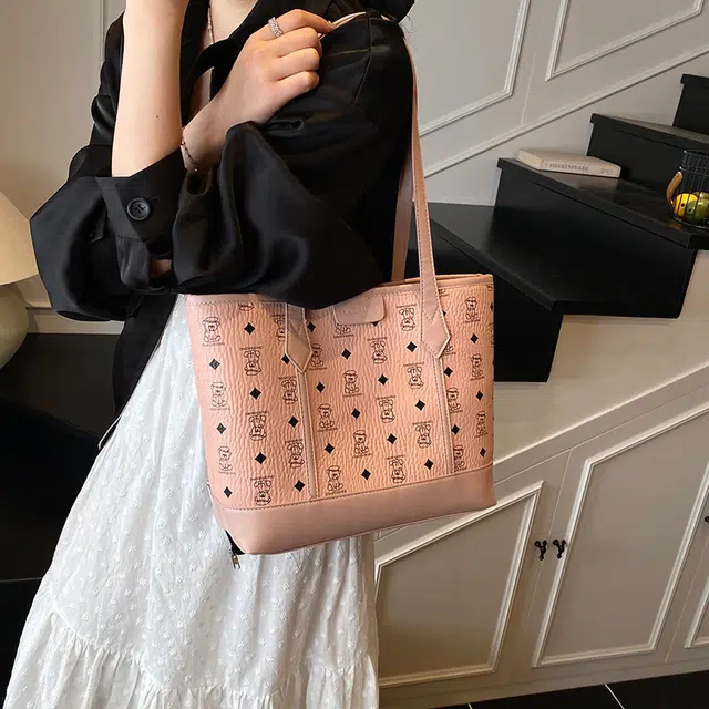 PU Tote