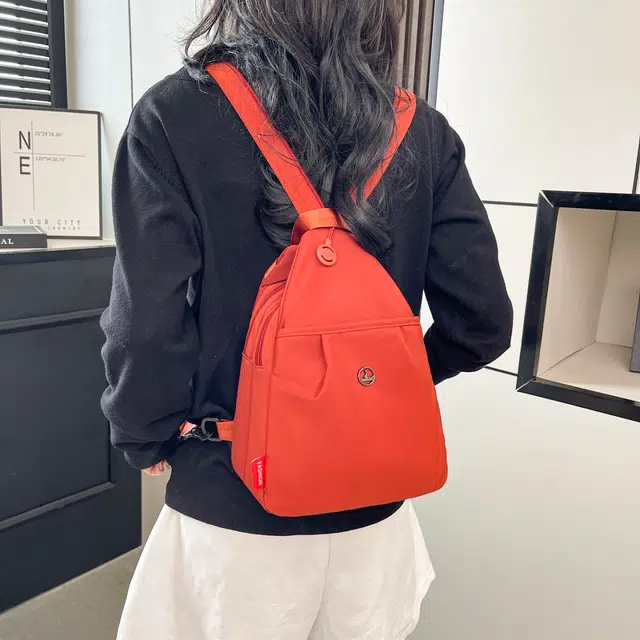 泰迪珍藏 日常通勤 尼龙 胸包 常规 女款 多色