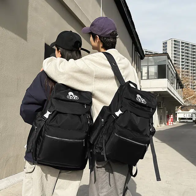 泰迪珍藏 潮酷刺绣通勤百搭 尼龙 双肩包 常规 男女同款情侣款 黑色
