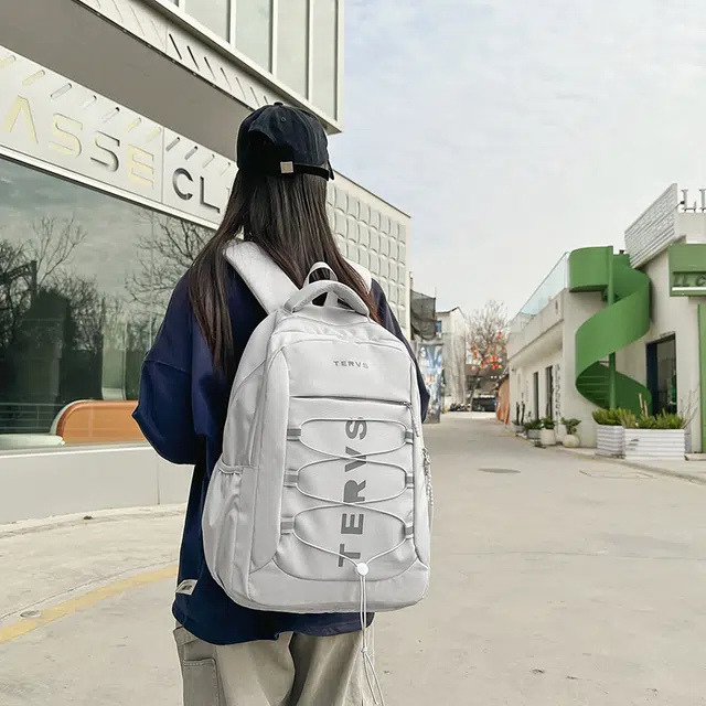 泰迪珍藏 大容量反光抽绳书包潮旅行通勤电脑 尼龙 双肩包 常规 男女同款情侣款 多色