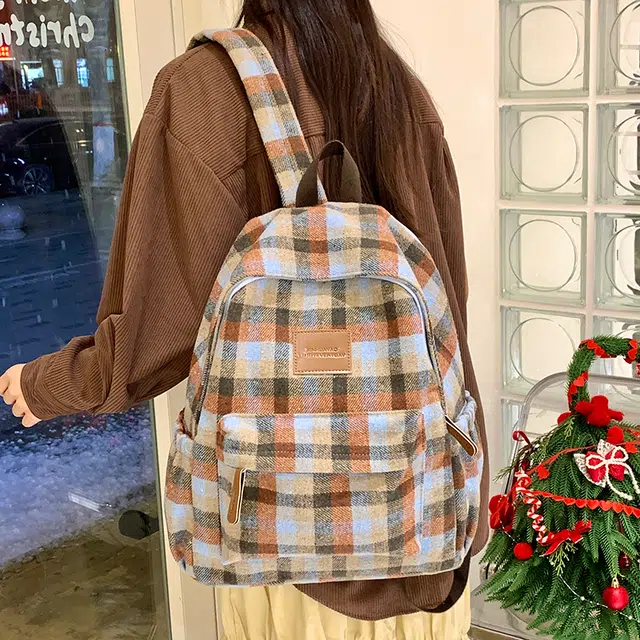 泰迪珍藏 腊肠狗格子书包女生卡通可爱少女背包日系初中高中大学生包女 布 双肩包 女款 多色