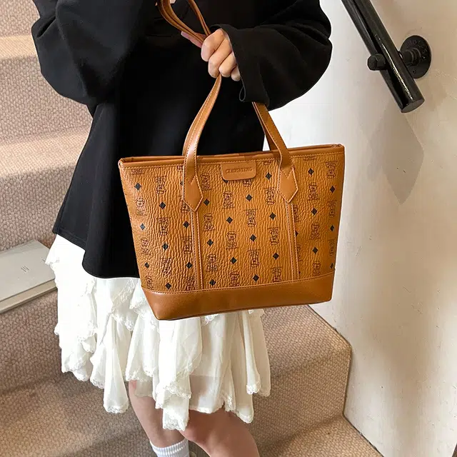 PU Tote