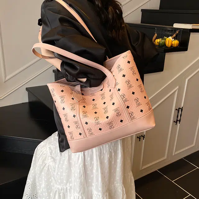 PU Tote
