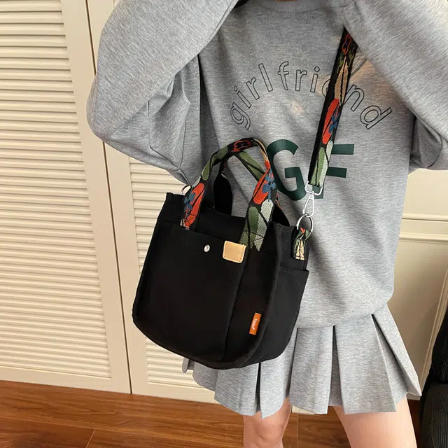 泰迪珍藏 托特包时尚简约百搭 布 单肩斜挎手提包 常规 女款 多色